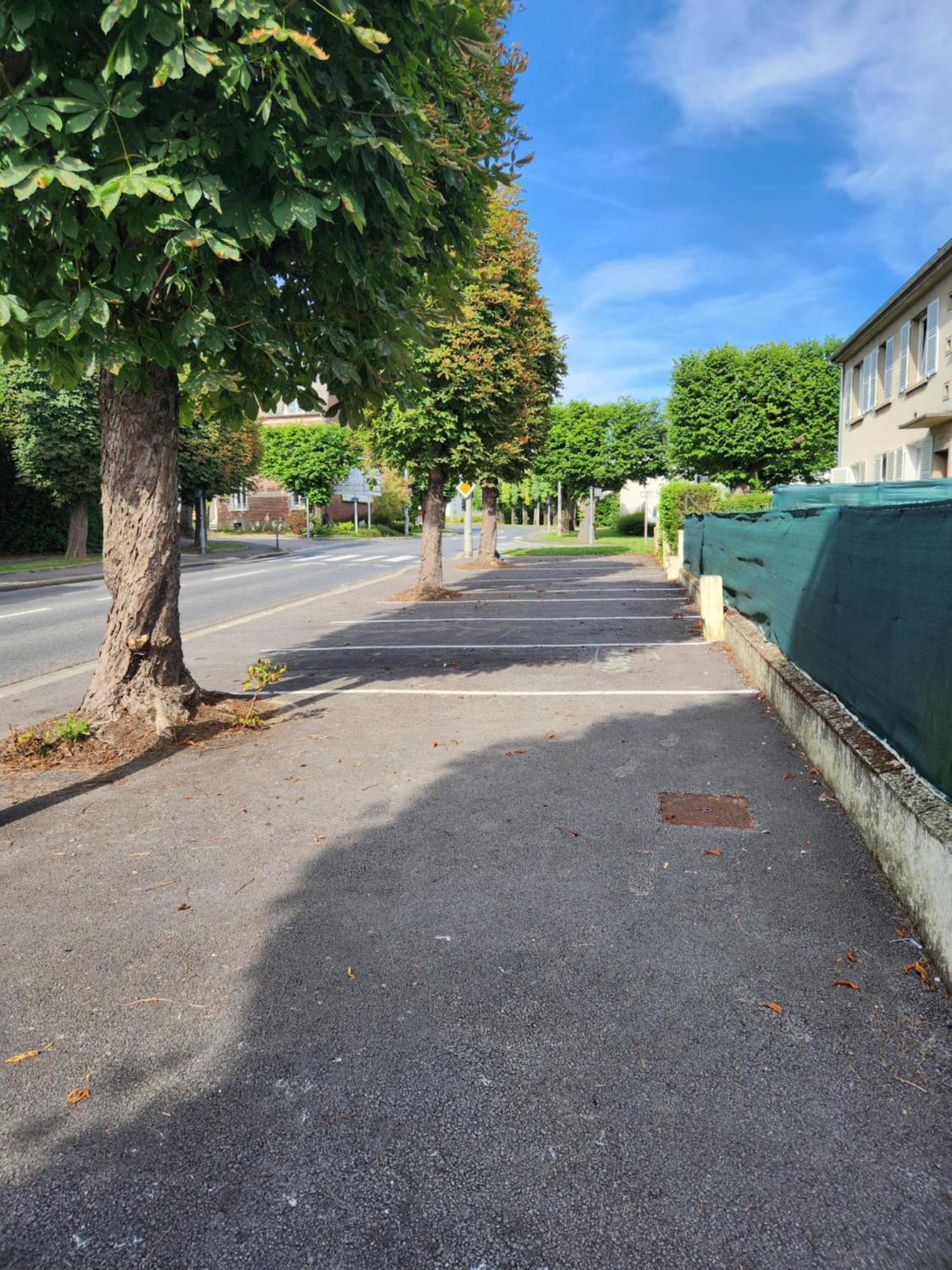 Apartamento No Historico Noyon Exteriör bild