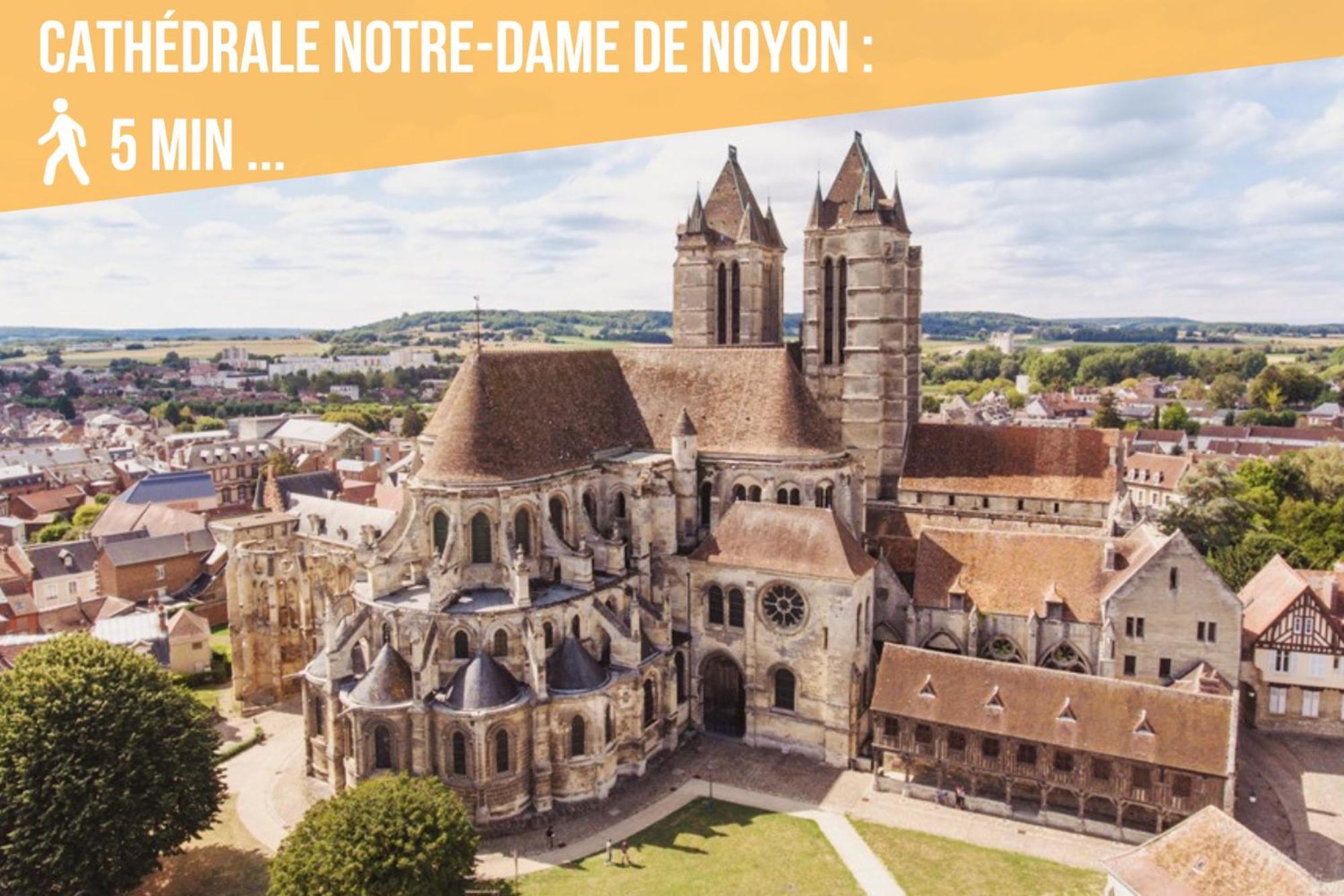Apartamento No Historico Noyon Exteriör bild